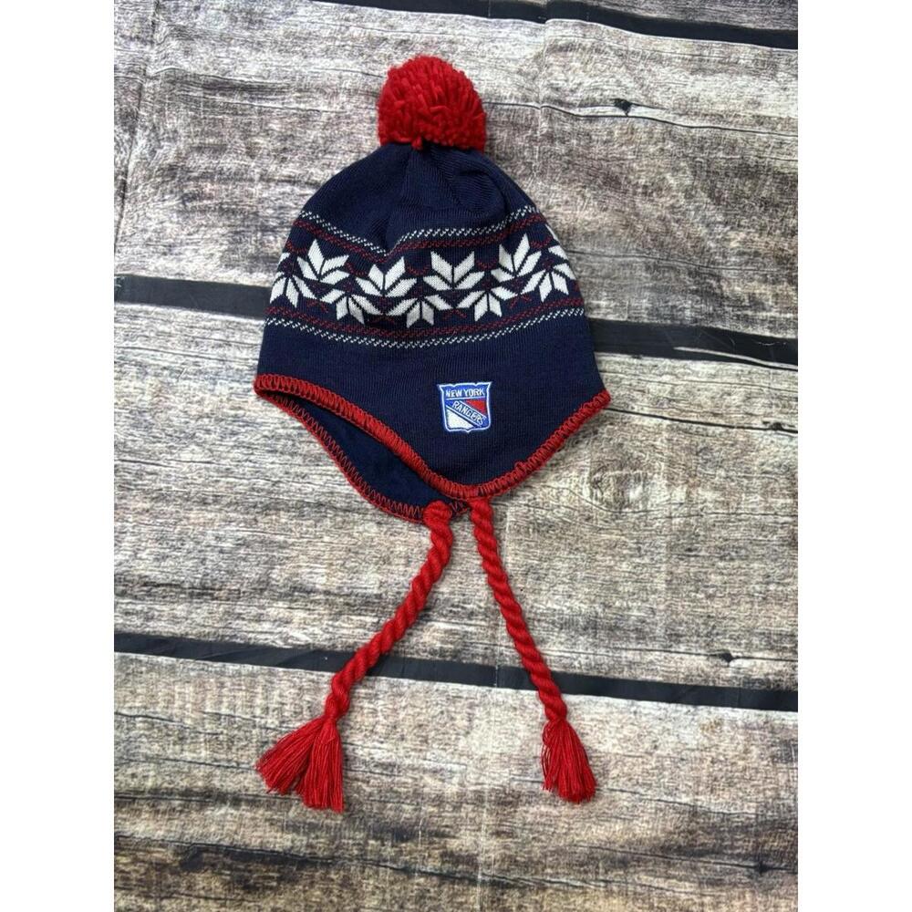 VTG NHL New York Rangers Hat Youth One Size Winter Pom Tassle CCM